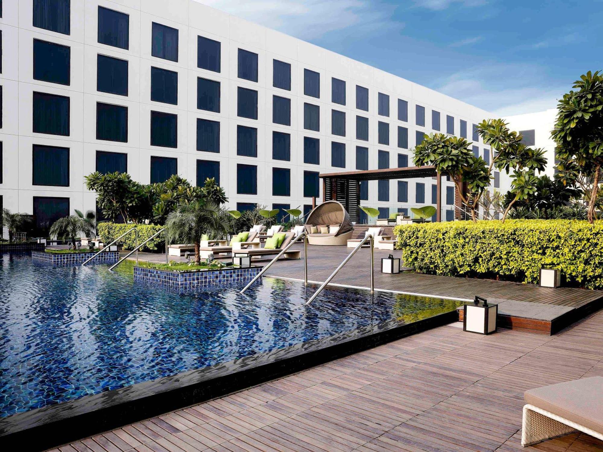 Pullman New Delhi Aerocity Eksteriør billede The Park, New Delhi
