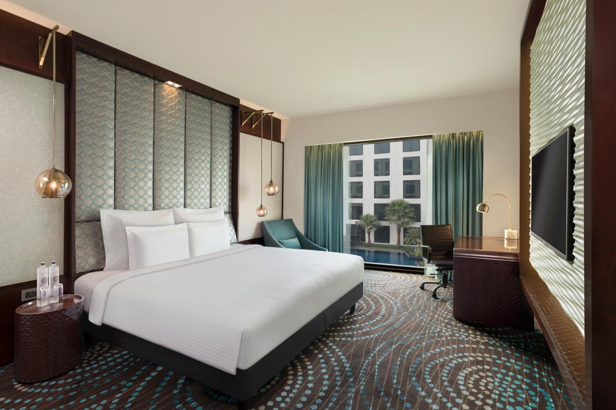 Pullman New Delhi Aerocity Eksteriør billede Deluxe Room